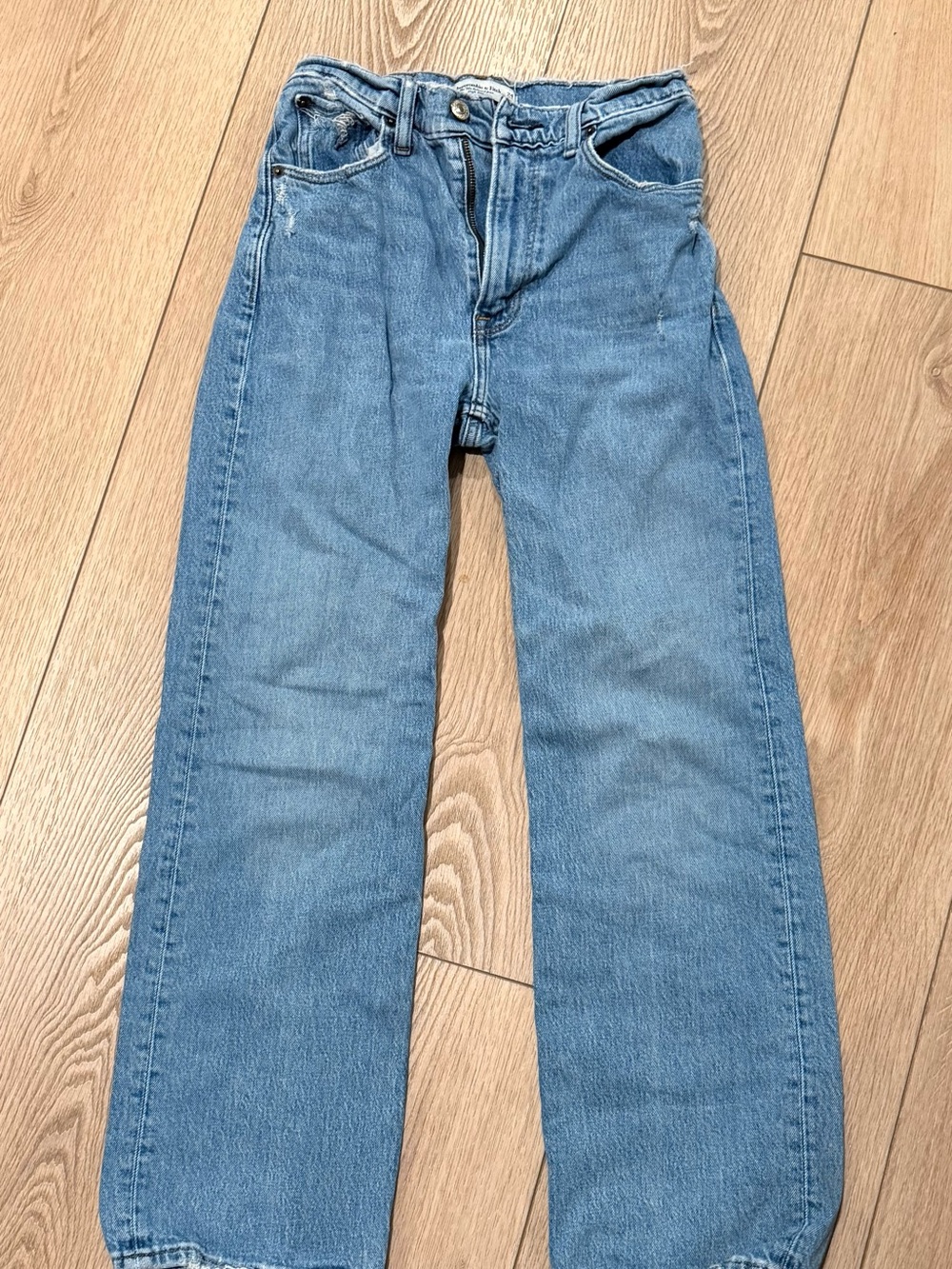 Abercrombie & Fitch Light Blue Women's Straight-Leg Jeans